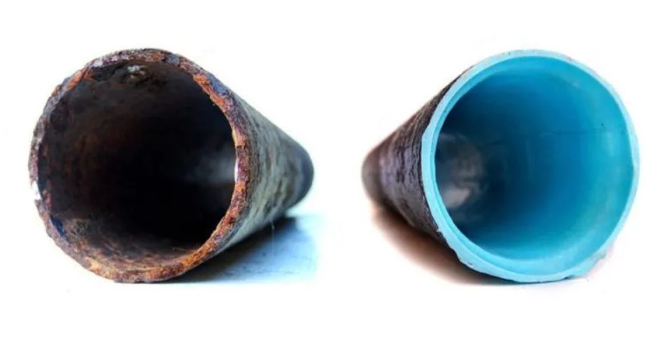 A rusted pipe vs a new pipe
