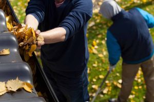 cleaning-your-gutters